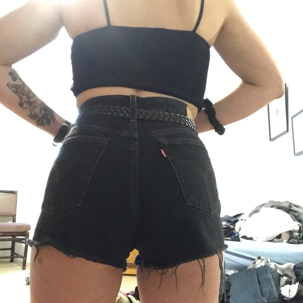 Like New Levi’s 501 High Waisted Shorts